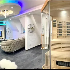 https://phoenixpalace-whirlpool-infarotsauna.dortmundhotels.net
