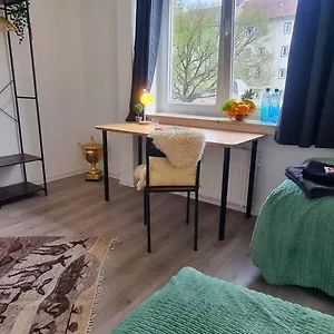 https://dattel-city-fewo-fr-4-personen-privat-parkplatz-5g-wlan.hannover-hotel.net